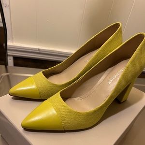 Marc fisher light green 7.5